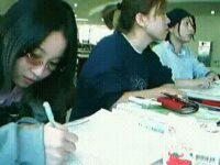 도서실 말고 학생 식당에서...